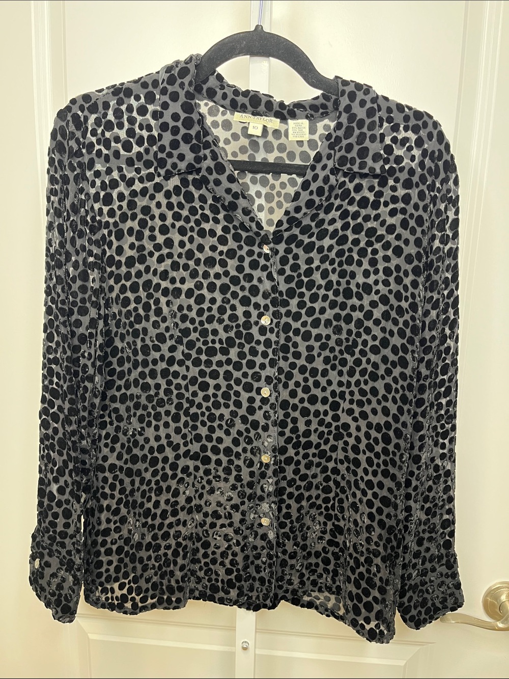 Ann Taylor Black Polka Dot Velvet Burnout Button-Down Shirt Medium